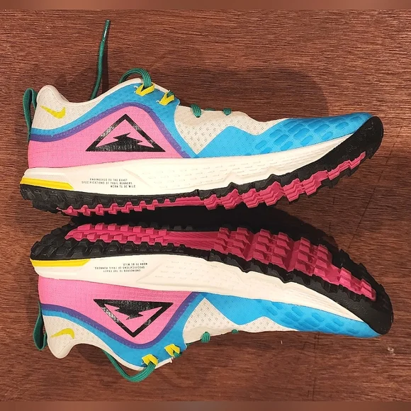 Nike Air Zoom Wildhorse 5 Trail Running Shoes - Womens Size 9 - Picture 9 of 12